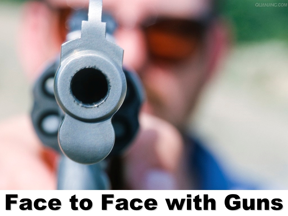 新视野大学英语Face to Face with GunsUnit 7,Book 1.ppt_第1页